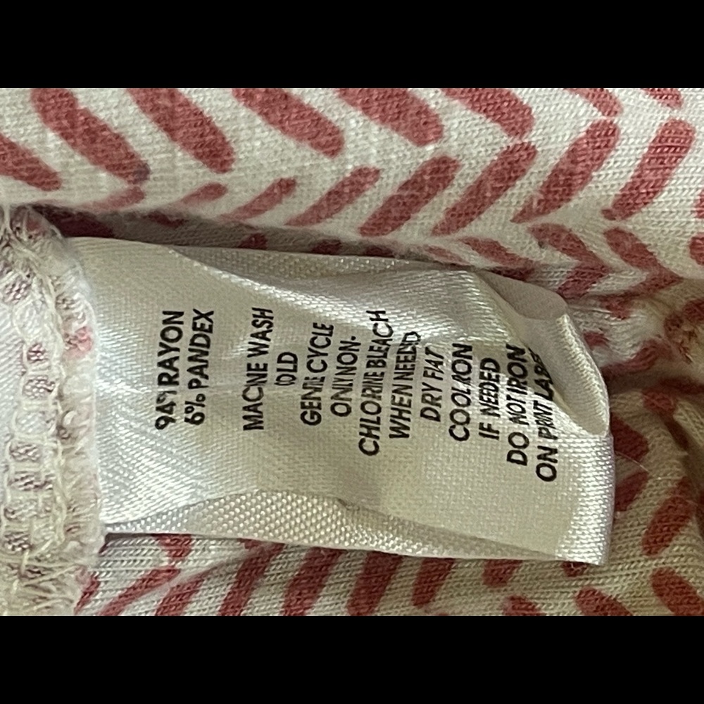 Ann Taylor LOFT Ruffled Shell, Women’s L - Picture 7 of 7